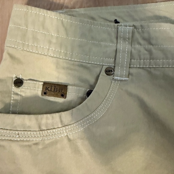 KUHL Revolvr Lean Men’s Tan hiking casual tan pants size 40x32 - Picture 2 of 9